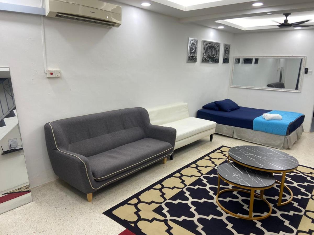 Hs Homestay Cenderawasih Kuantan Town Exterior foto
